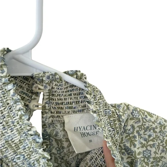 Tuckernuck Hyacinth House Sage Green Floral Blouse - Picture 8 of 9